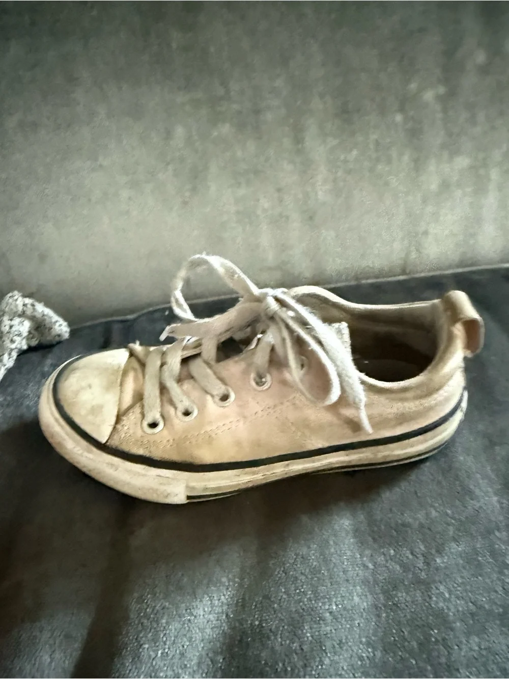 Converse Kids Beige Low-Top Canvas Sneakers